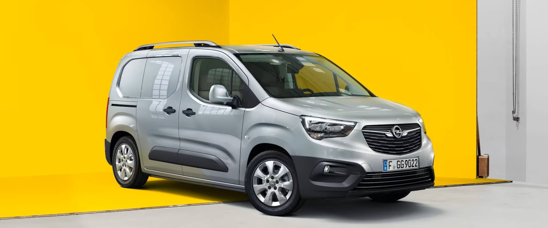 opel combo cargo cinzento